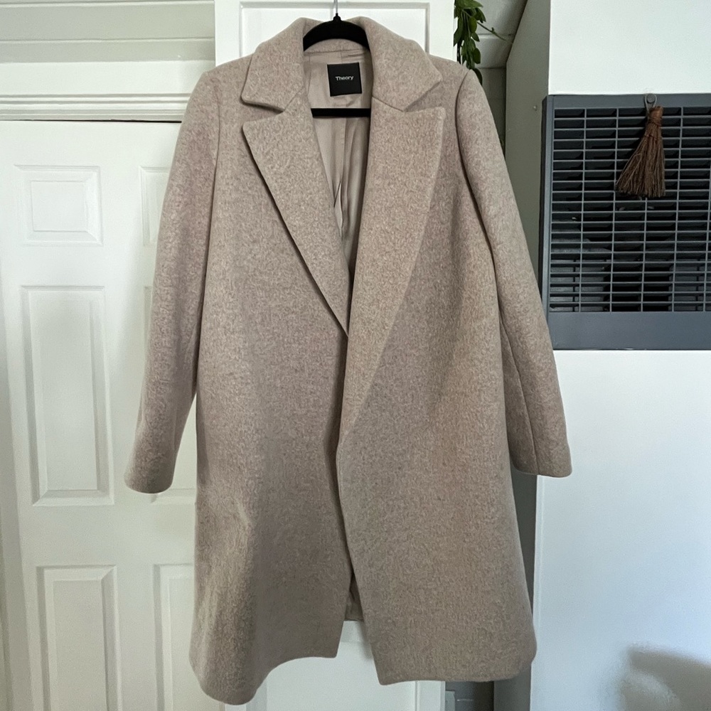 Theory Wool Coat size S